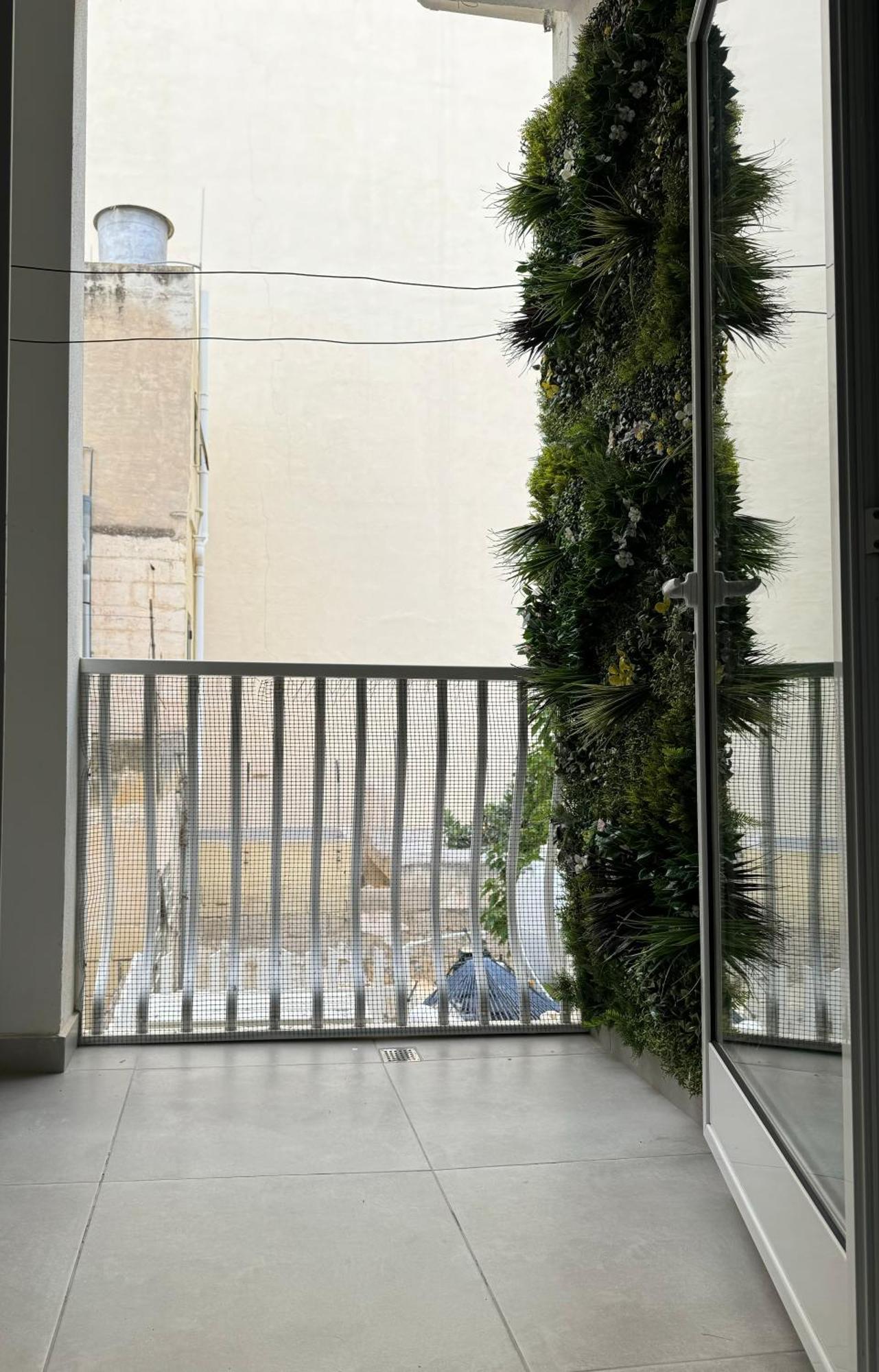 Seaside Apartment In Gzira Екстериор снимка